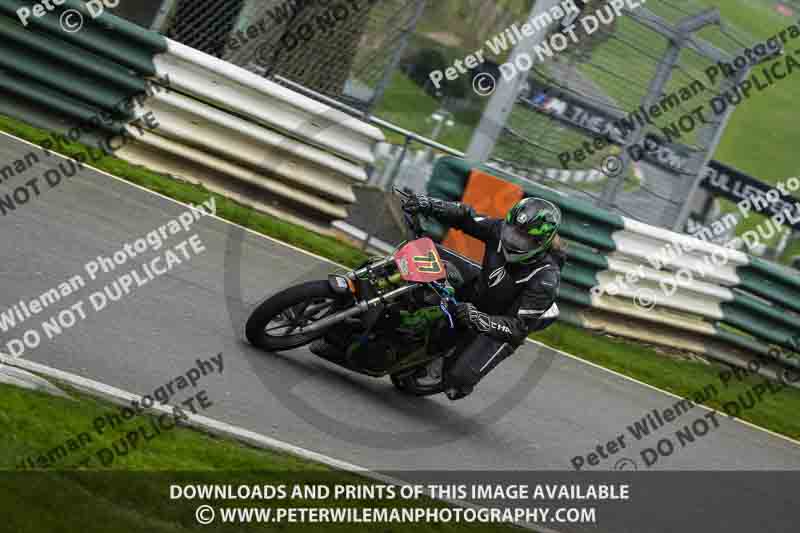 cadwell no limits trackday;cadwell park;cadwell park photographs;cadwell trackday photographs;enduro digital images;event digital images;eventdigitalimages;no limits trackdays;peter wileman photography;racing digital images;trackday digital images;trackday photos